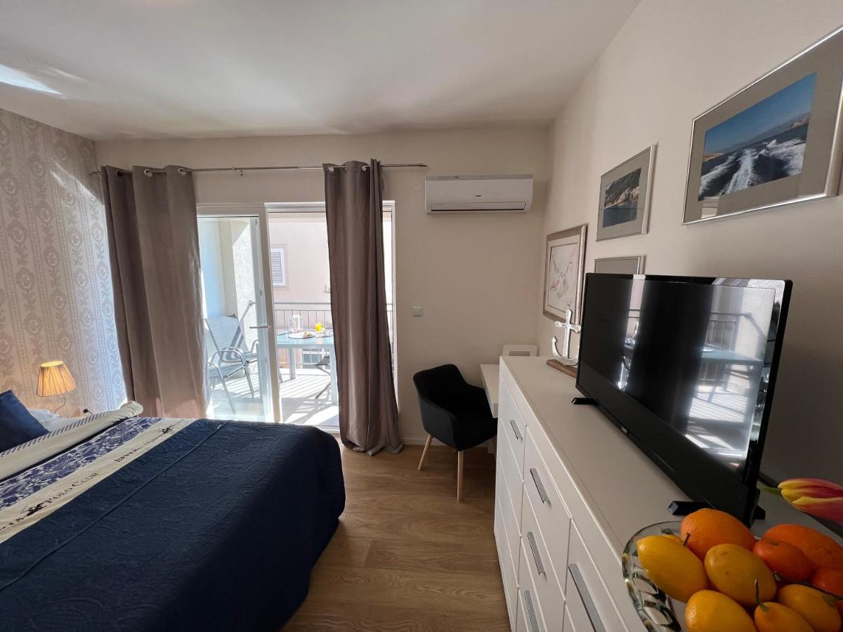 Studio Apartment Marina Mel نوفي فينودولسكي المظهر الخارجي الصورة