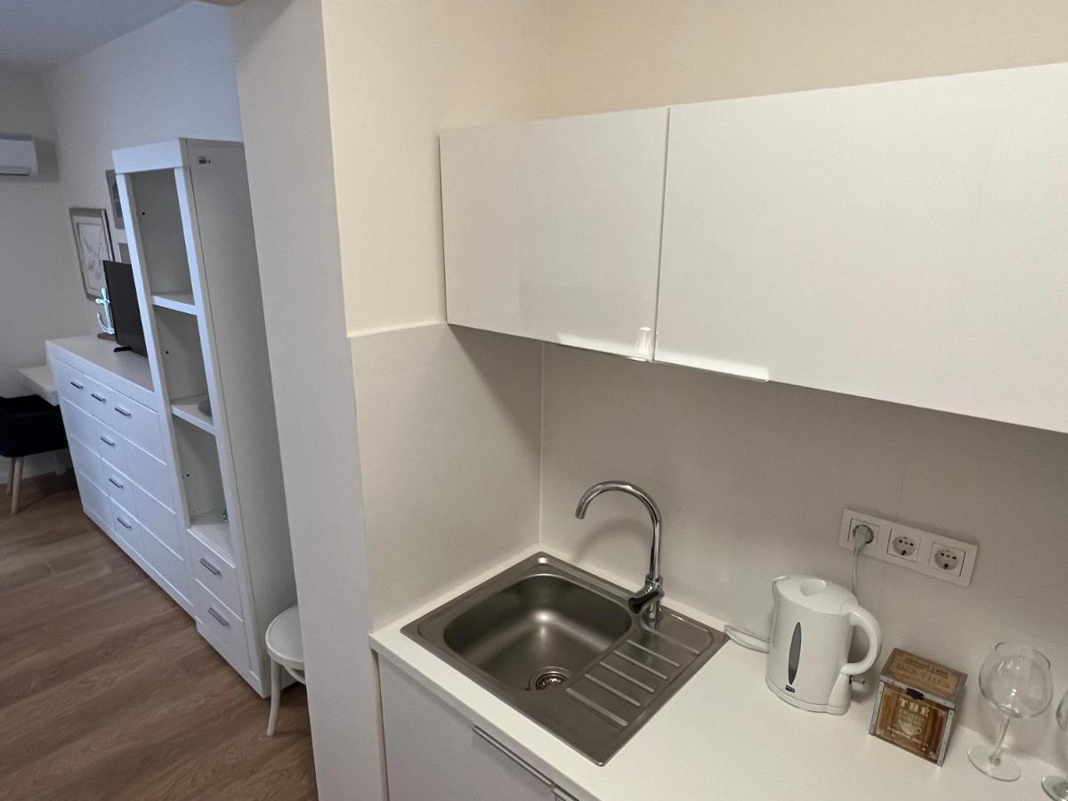Studio Apartment Marina Mel نوفي فينودولسكي المظهر الخارجي الصورة