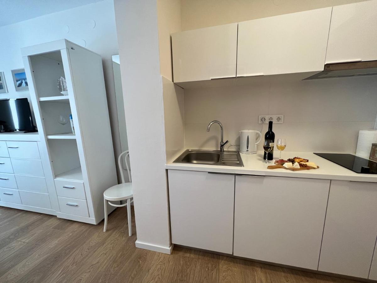 Studio Apartment Marina Mel نوفي فينودولسكي المظهر الخارجي الصورة
