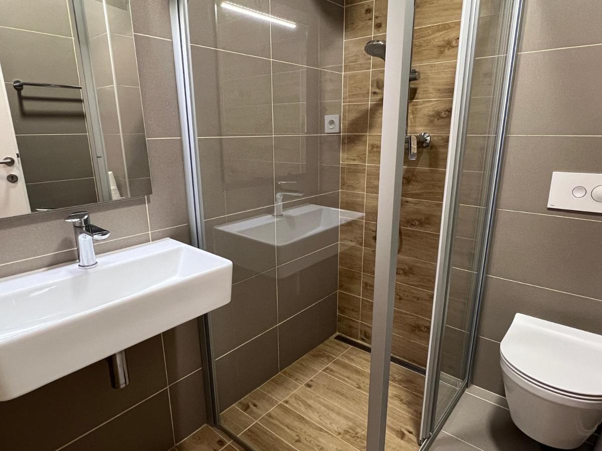 Studio Apartment Marina Mel نوفي فينودولسكي المظهر الخارجي الصورة